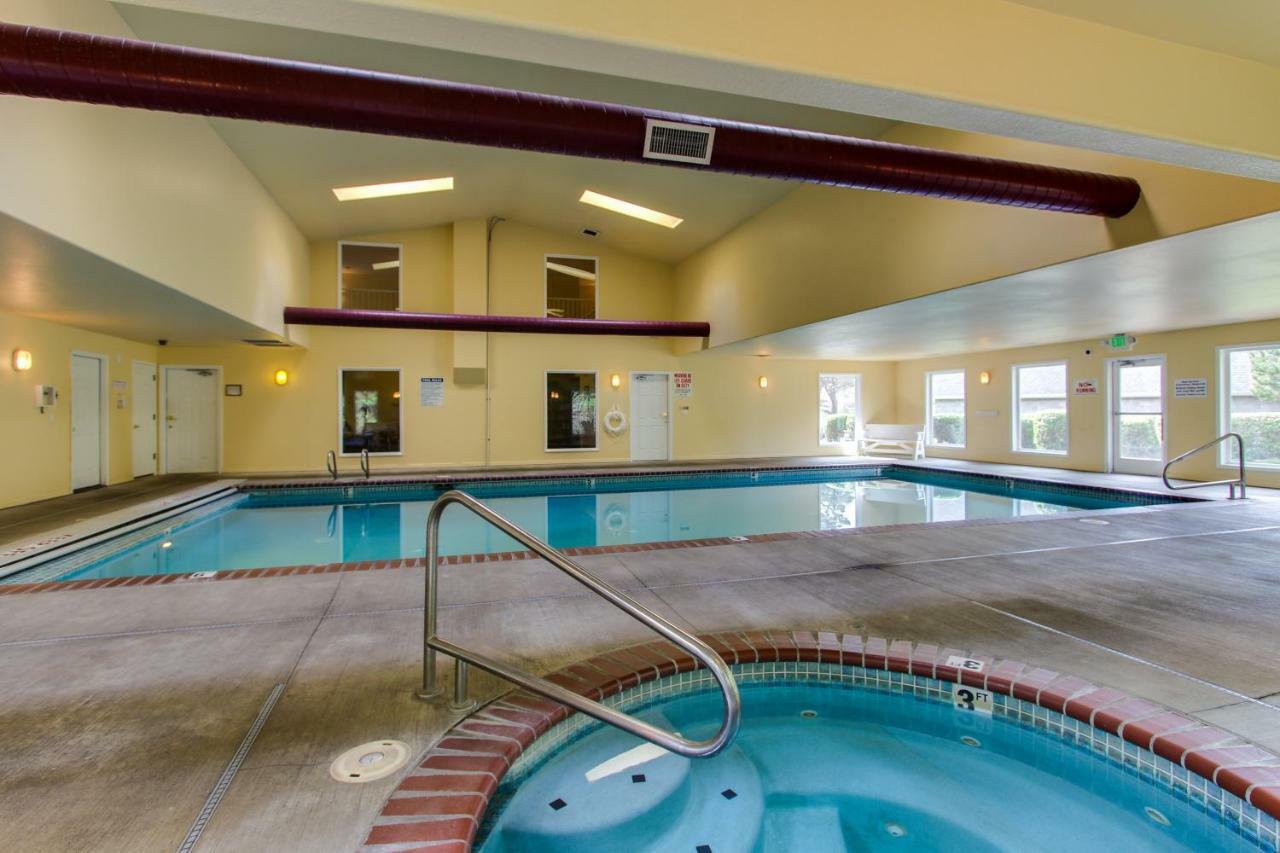 Ocean Star Apartment Depoe Bay Exterior photo